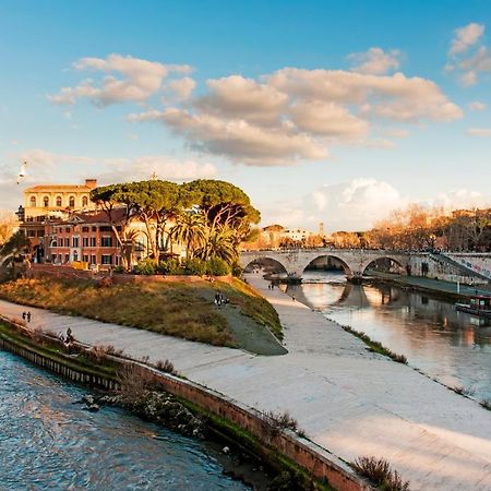 Trastevere Alexandro Il Gladiatore Rome Luaran gambar