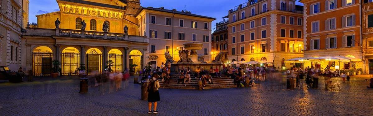 Trastevere Alexandro Il Gladiatore Rome Luaran gambar